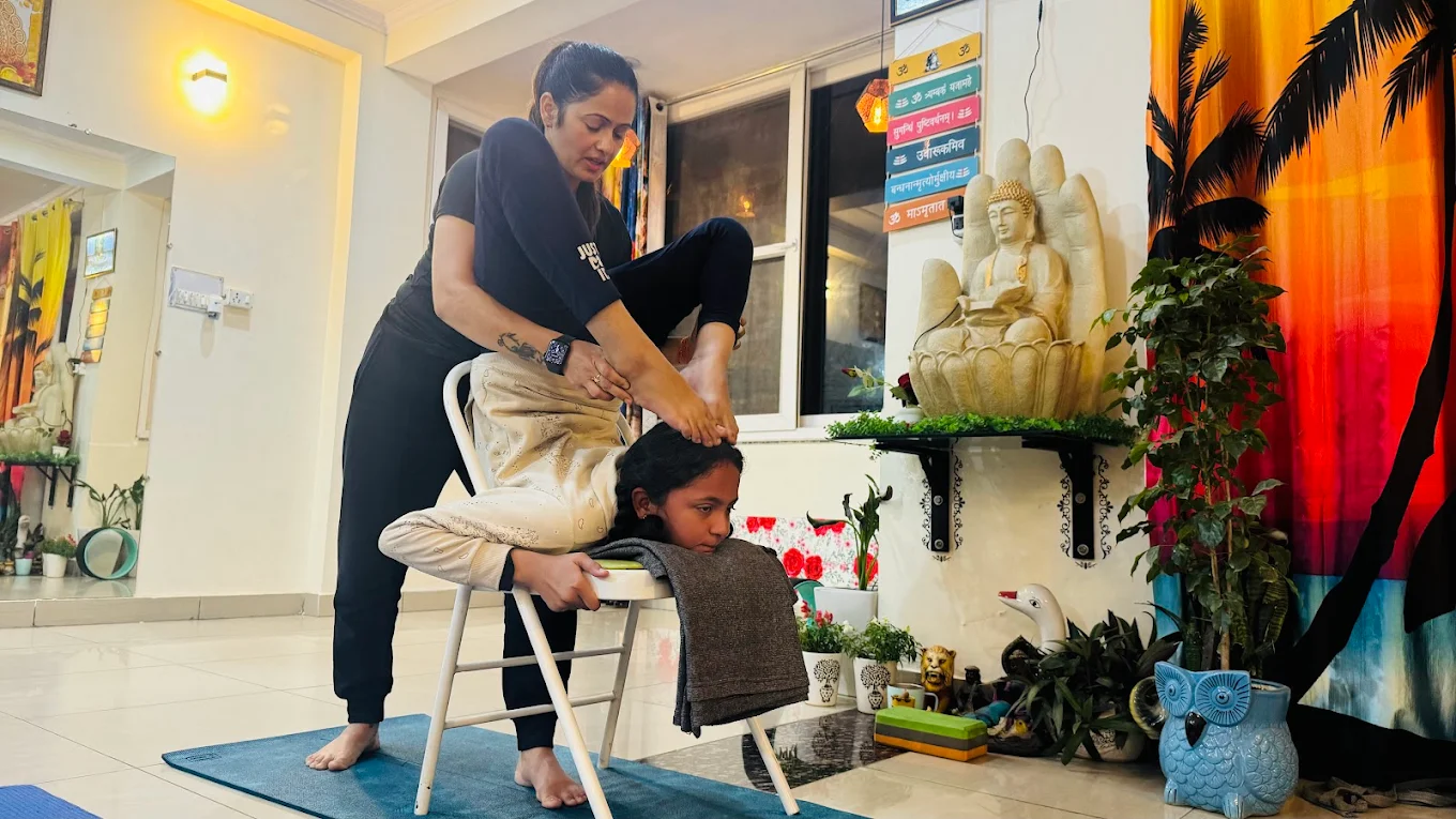 Gesture-Based Yogic Practice and Meditation