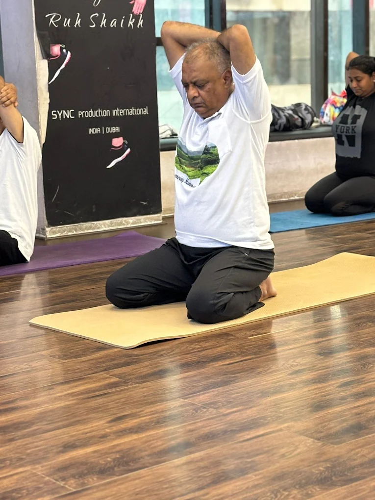 Divine Yoga Centre – Holistic Yoga Program