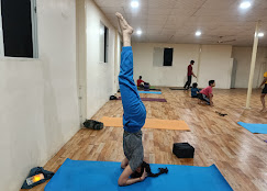 Purohit's Yoga Therapy – Healing & Recovery Yoga Course