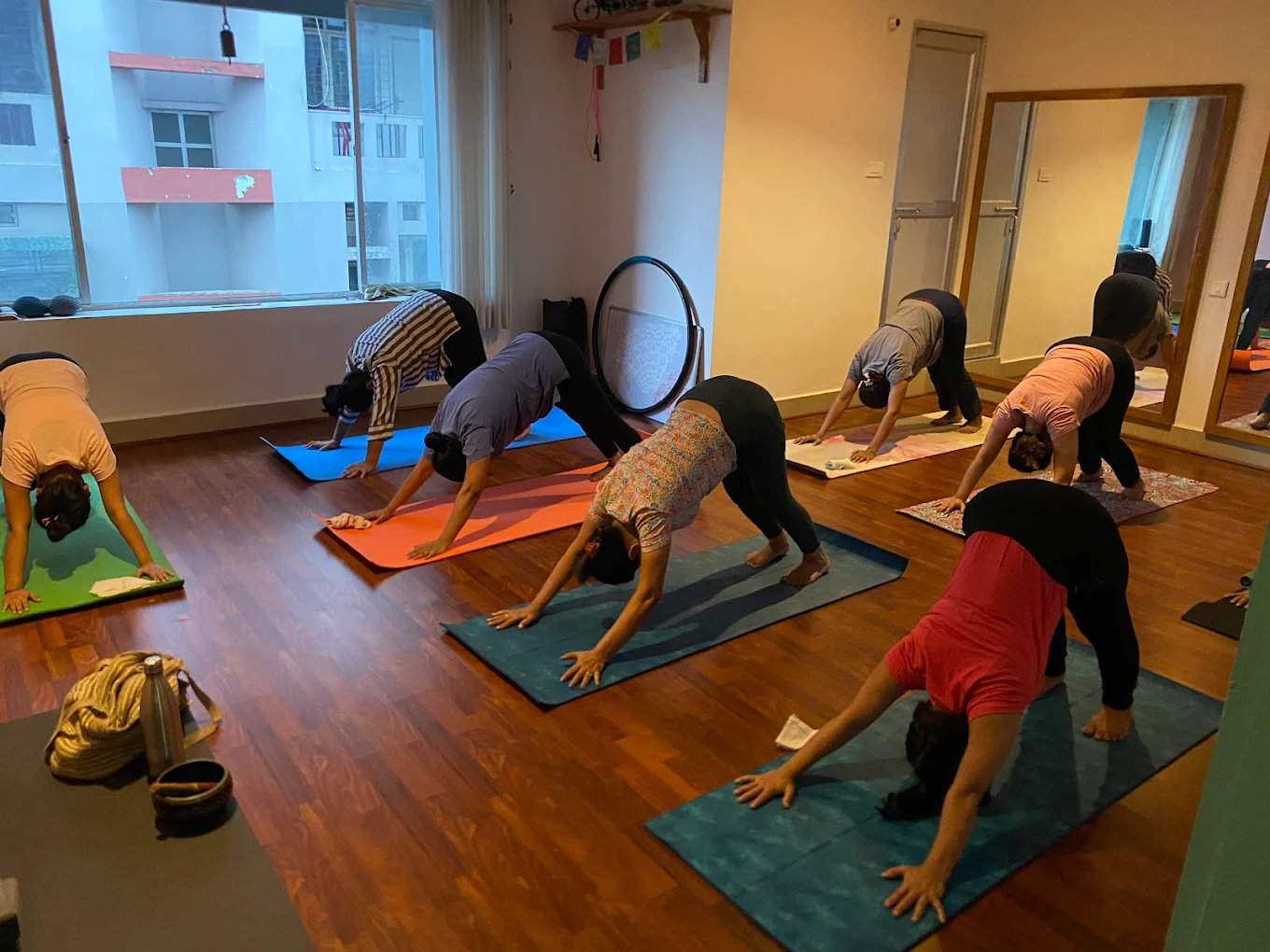 Sunshine Yoga Studio – Beginner Friendly Yoga Course