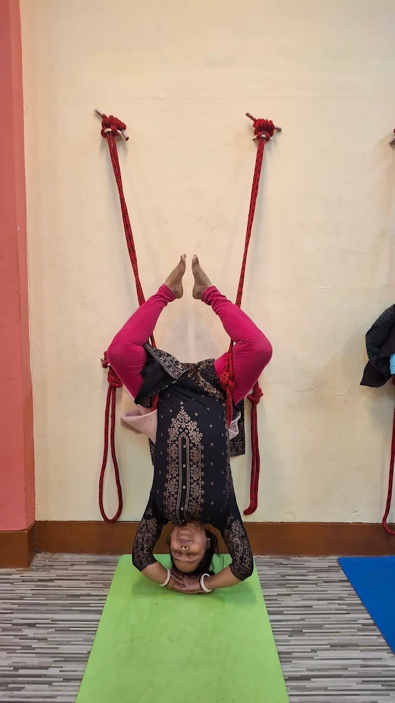 Divine Yoga Studio – Spiritual & Wellness Yoga Course