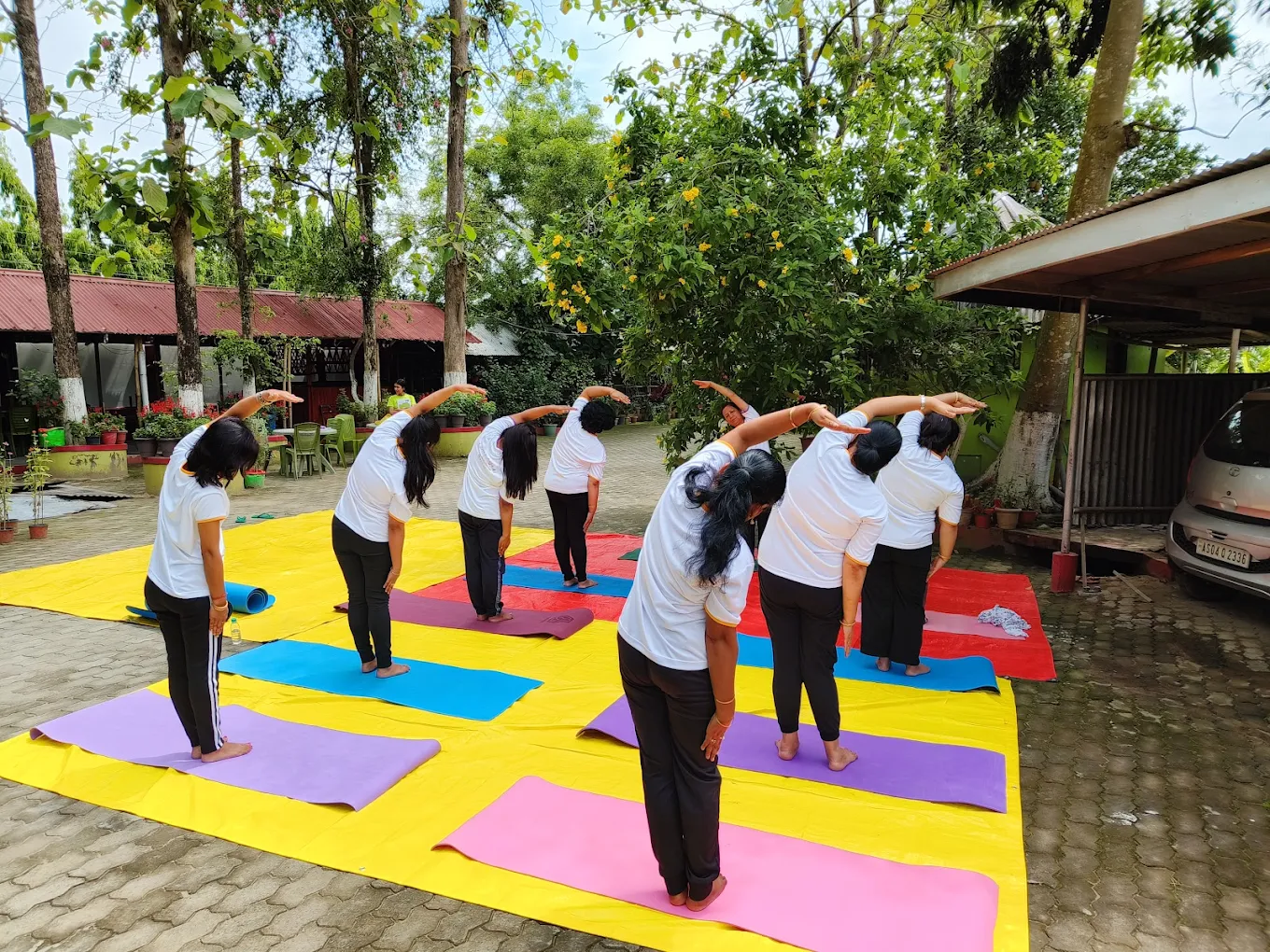 Shanti Tajasi Yoga Institute – Peace & Balance Yoga Course