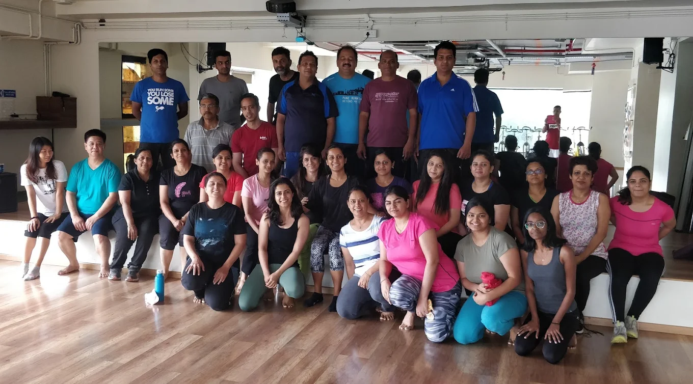 Y'PHORIA – Yoga Course