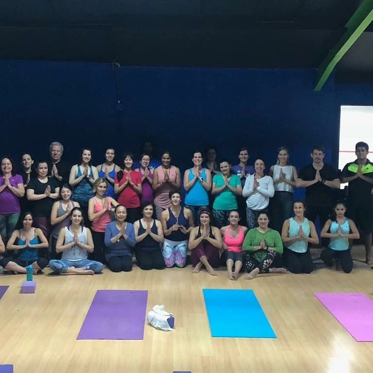 O Yoga Universal – Yoga Course