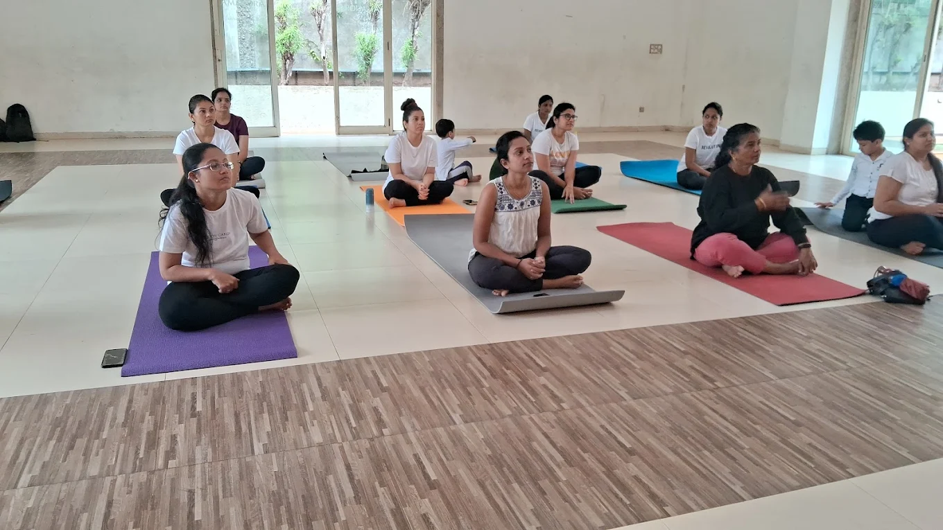 Innermind Yoga Studio – Yoga Course