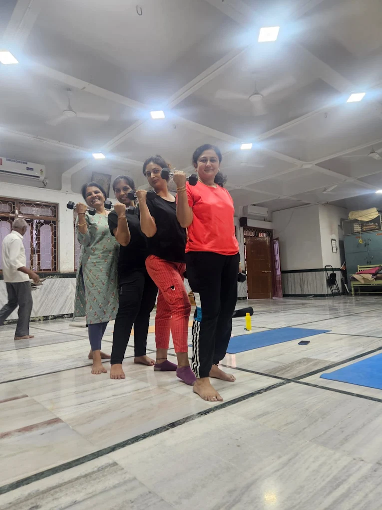 Jayus Power Yoga – Yoga Course