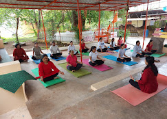 Om Swami Yoga – Yoga Course