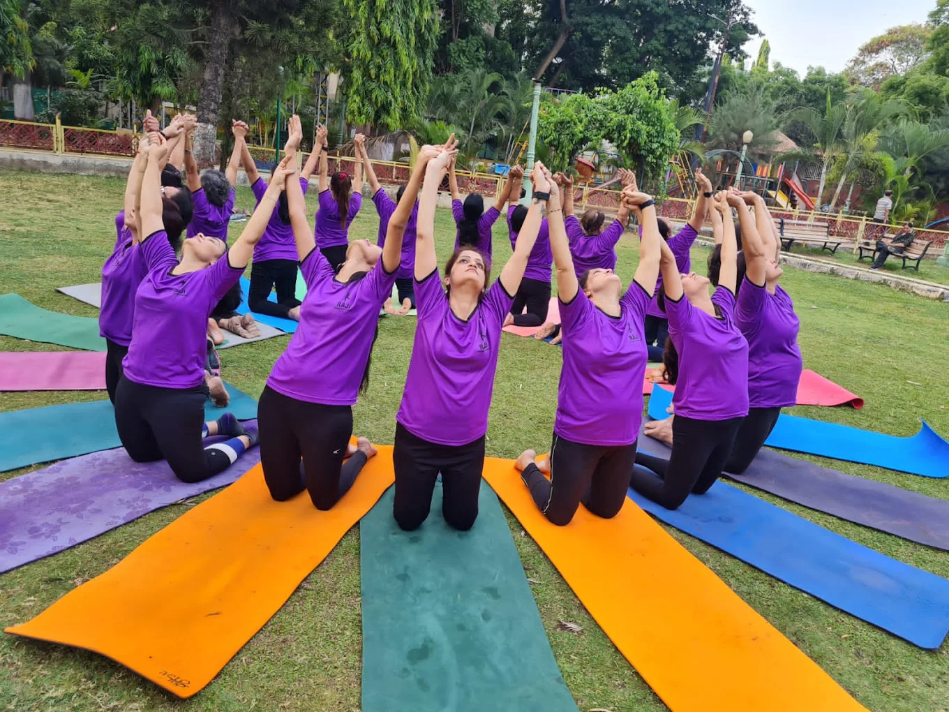 Raji Yoga Fitness – Yoga Course