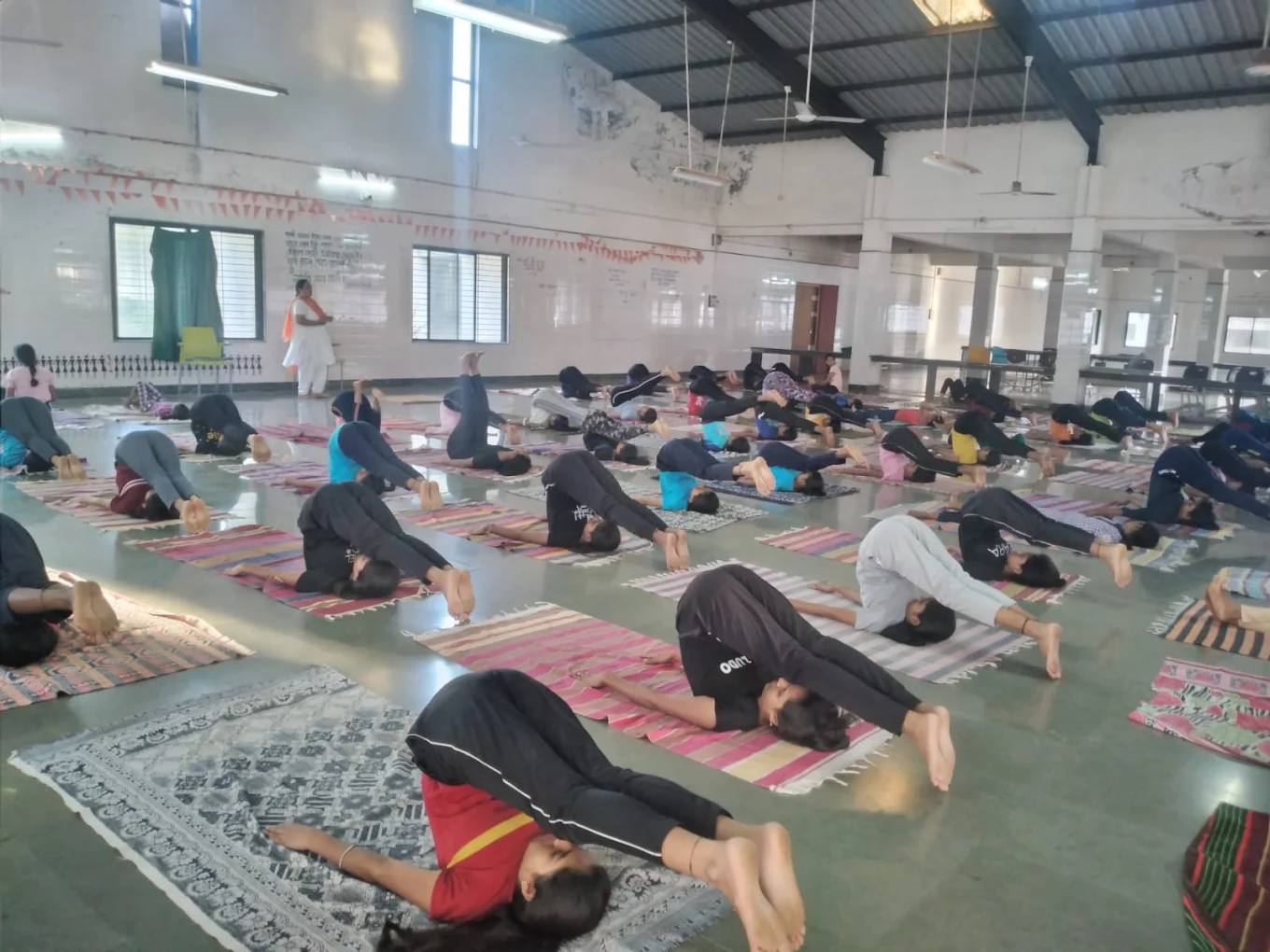Hari Om Yog – Yoga Course