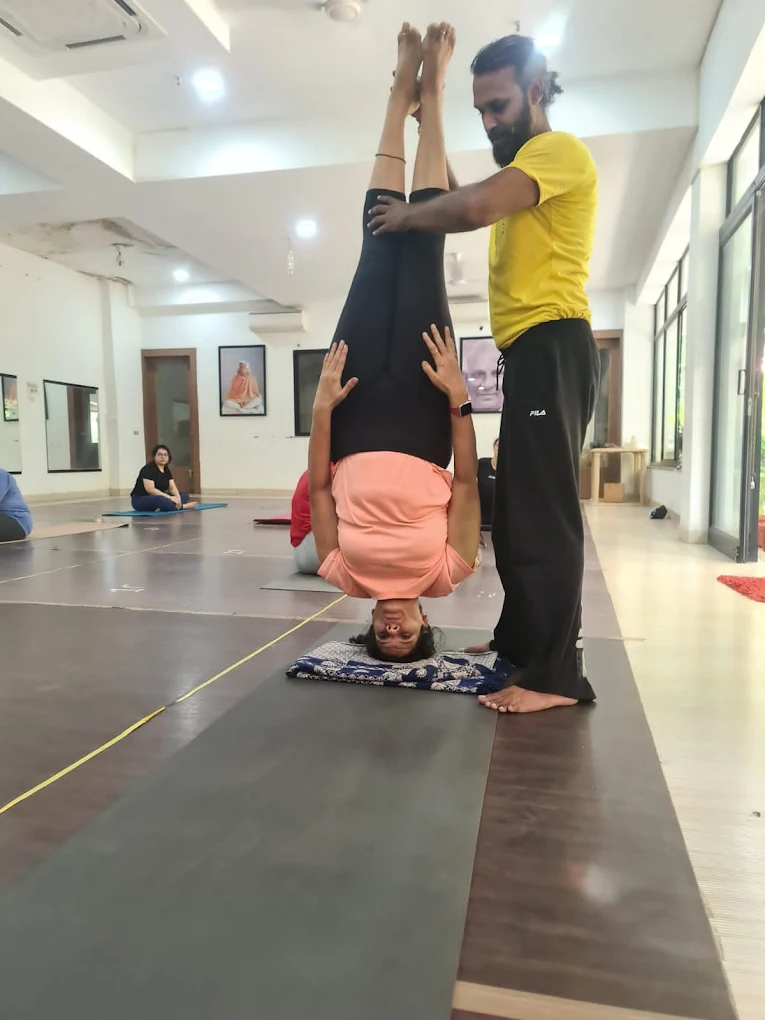 Sivananada Ashtang Yogashala – Yoga Course