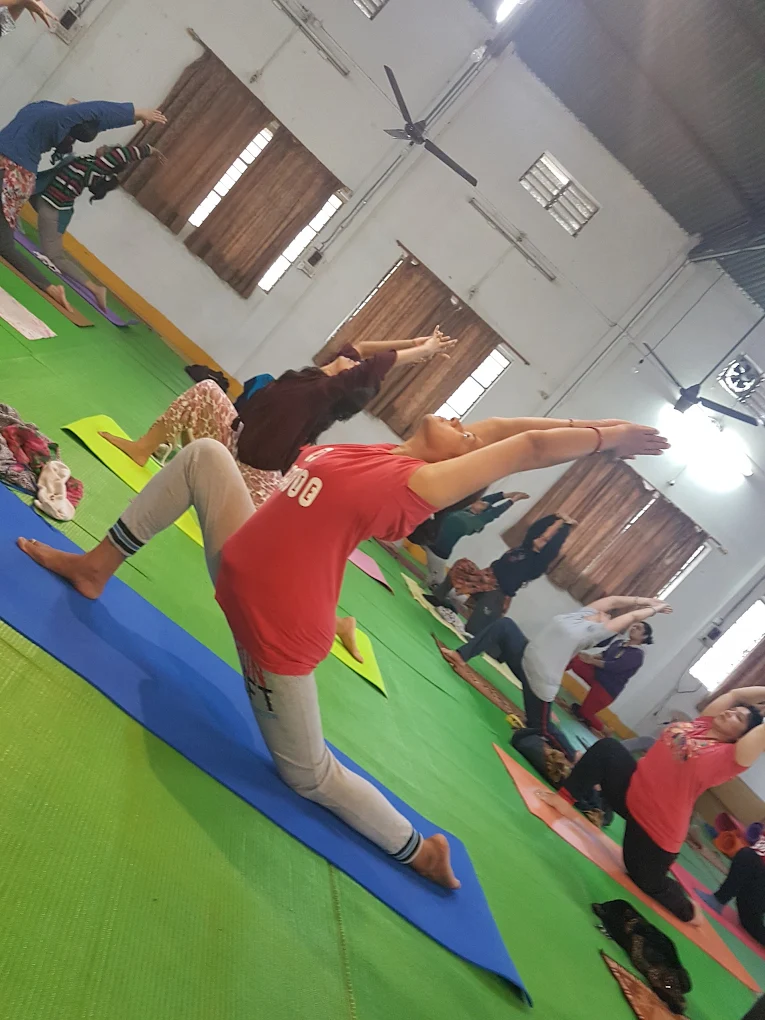 Power Yoga Training for Strength, Flexibility and Endurance