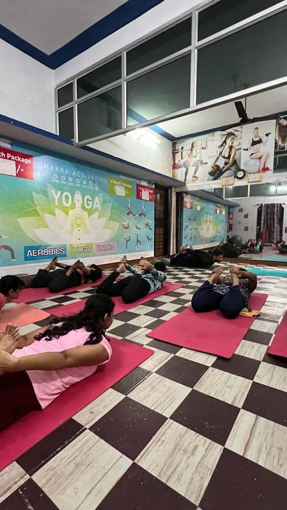 Yoga and Fitness Training for Strength and Healthy Living