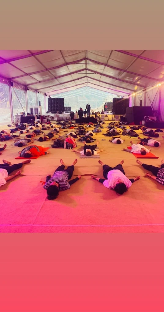 Mindful Yoga Sessions for Balance and Healthy Living