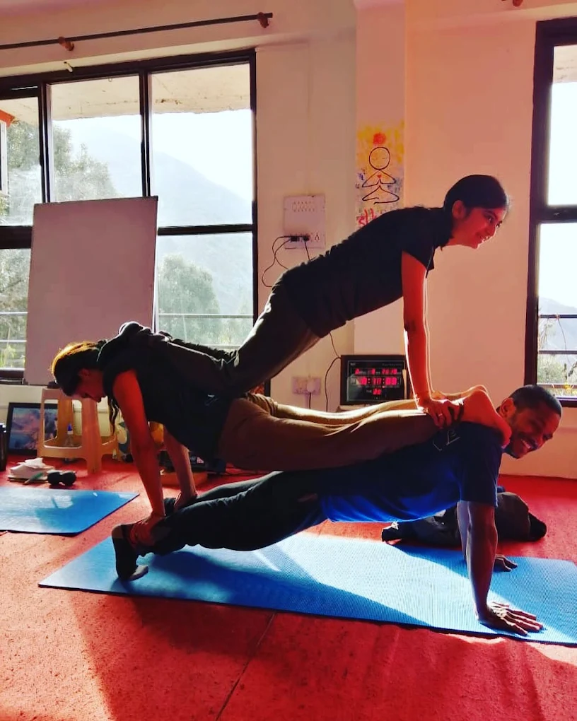 Professional Yoga Teacher Training for Holistic Learning
