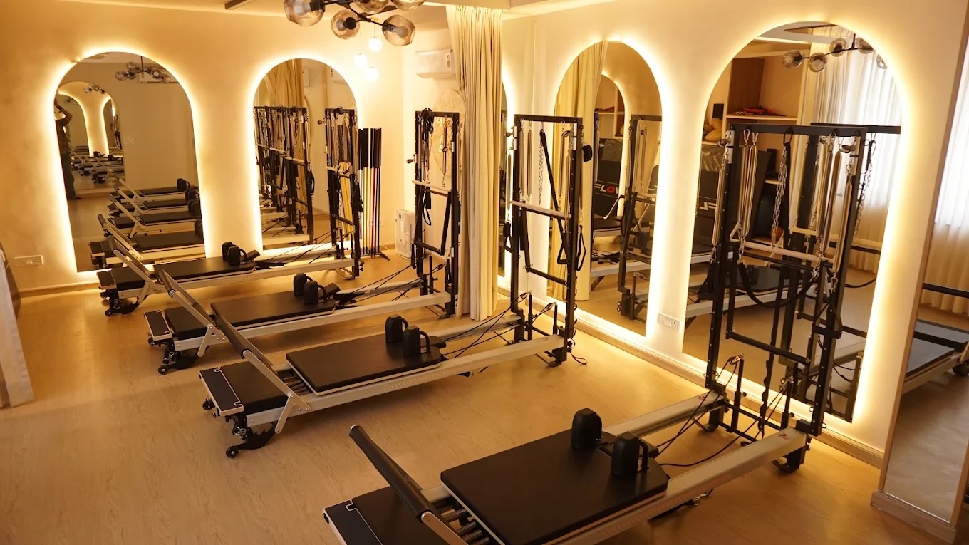 Pilates Training for Core Strength and Better Mobility
