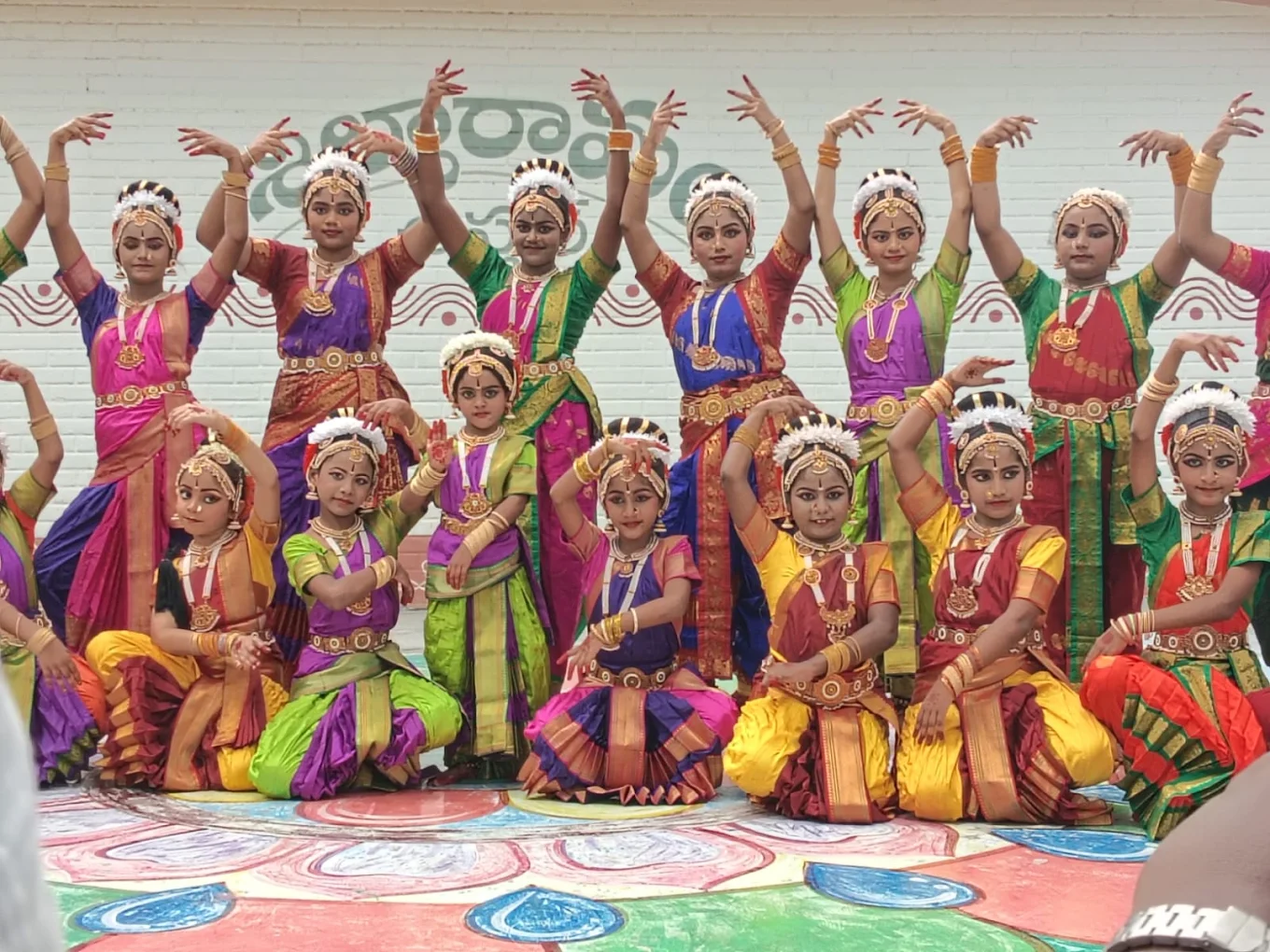 Dance and Yoga for Fitness and Creative Movement
