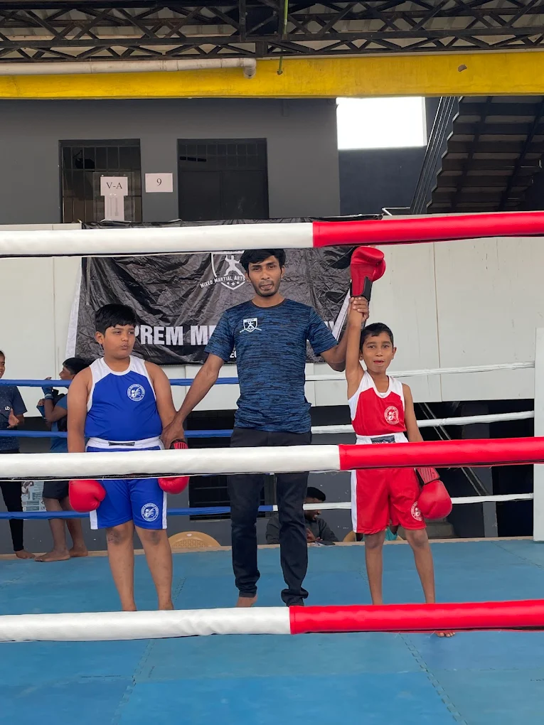 Kickboxing Training for Fitness and Combat Skills