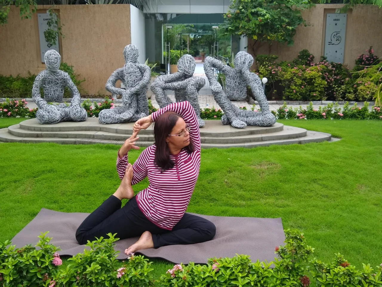 Anayas Yoga  Center 