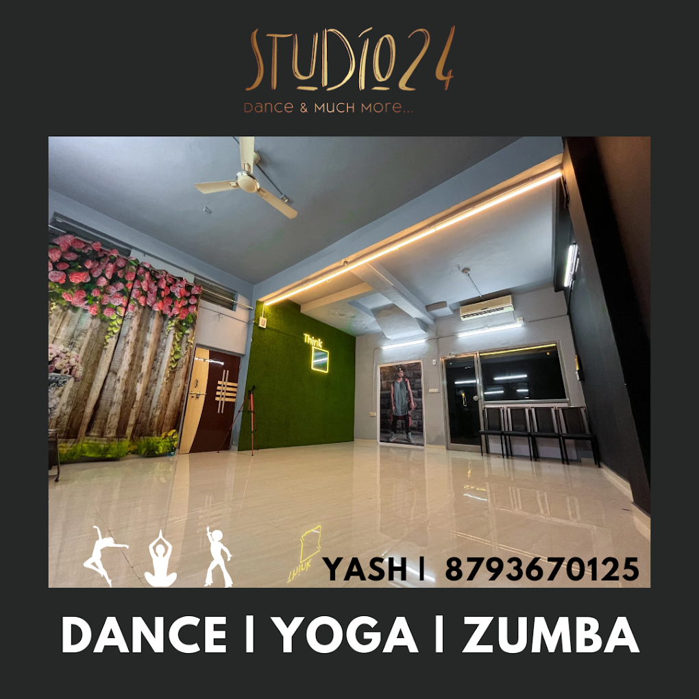 STUDIO  24 