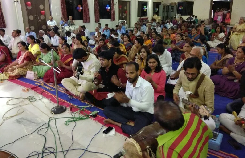 The Art Of Living's Sri Sri  Dnyaanmandir