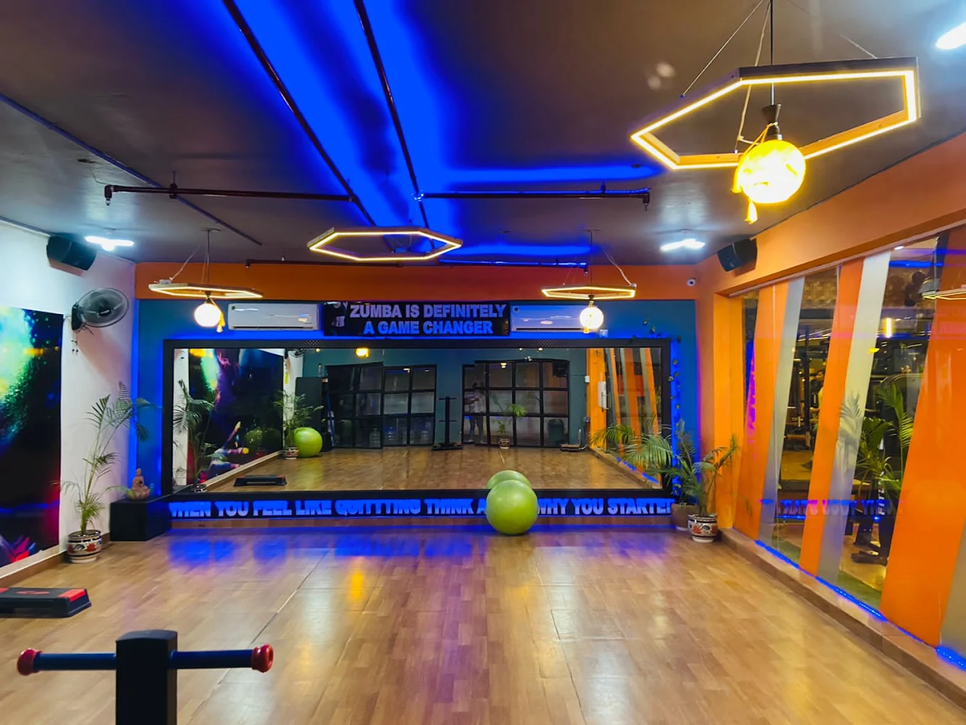 FittCube  Gym