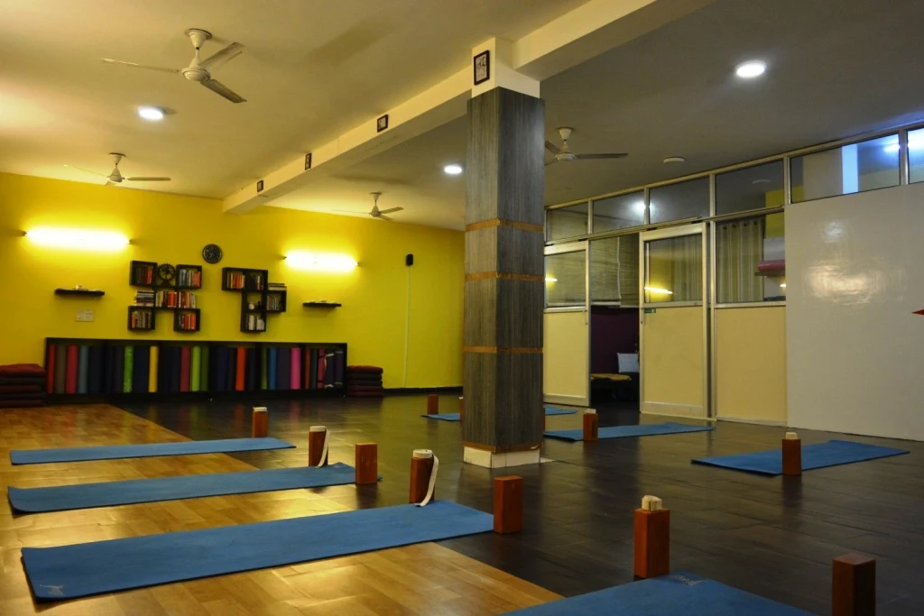 Studio  Yogashayan