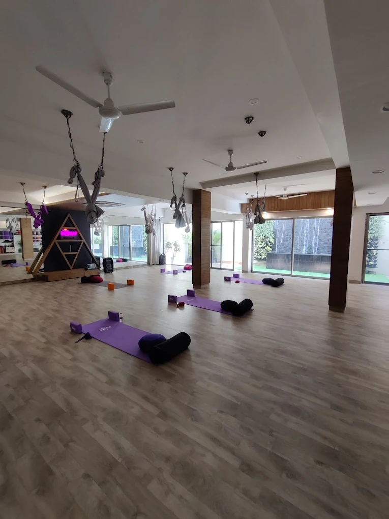 UTSAV - Sec 43,  Best Authentic Yoga Studio near Golf Course Road Gurgaon