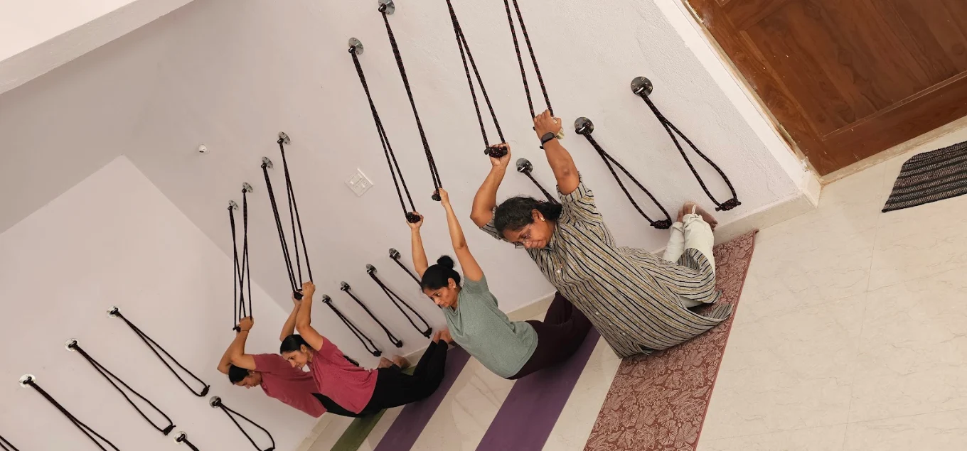 RR YOGA  Spirit of life