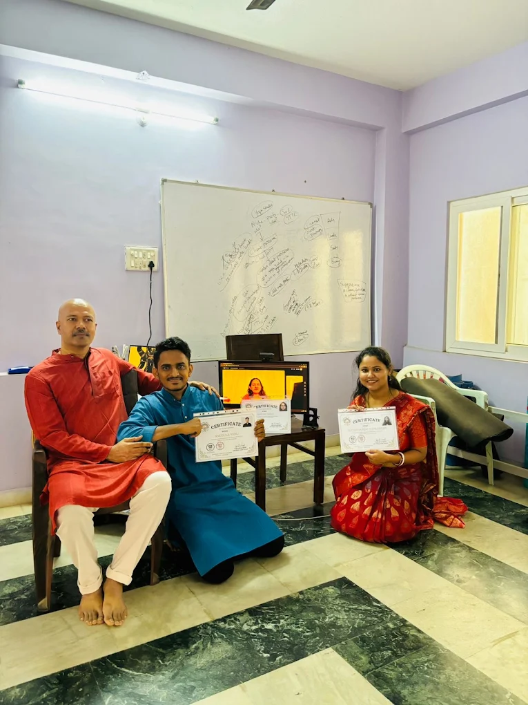 Satchitananda Yoga  Shala